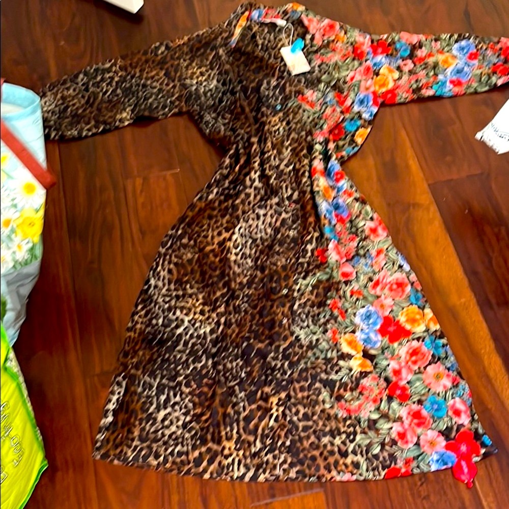 New Johnny Was Leopard and Floral Midi Dress New size S cotton 70% and Silk 30% - Picture 10 of 16